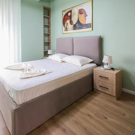 Luxury In Kaimi Complex Wifi Ac דירה